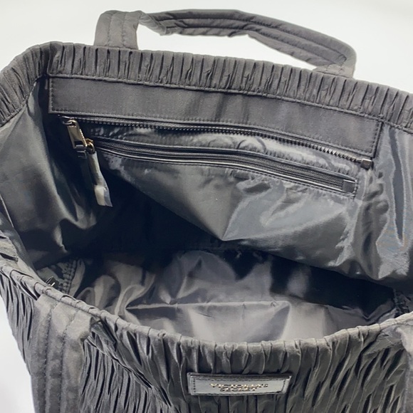 Victoria Secret Large Black Travel Tote NWT - Picture 6 of 8